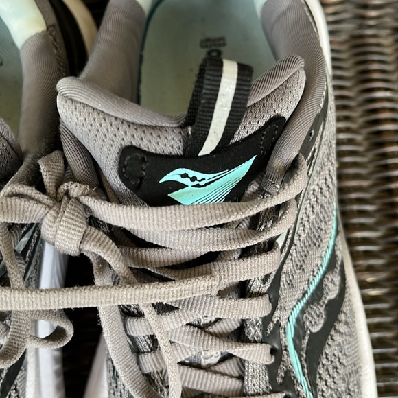 Saucony Echelon, Size 7 - Picture 10 of 14